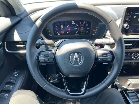 Used 2025 Acura ADX AWD image 17