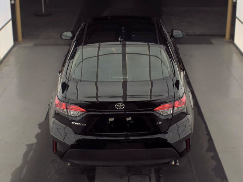 Used 2026 Toyota Corolla LE FWD image 6
