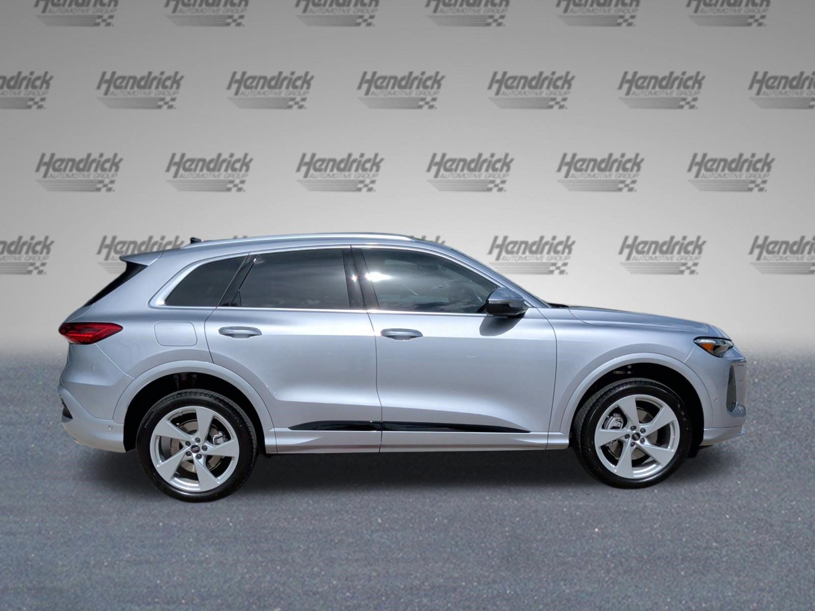 New 2026 Audi Q5 Premium Plus AWD/4WD image 10