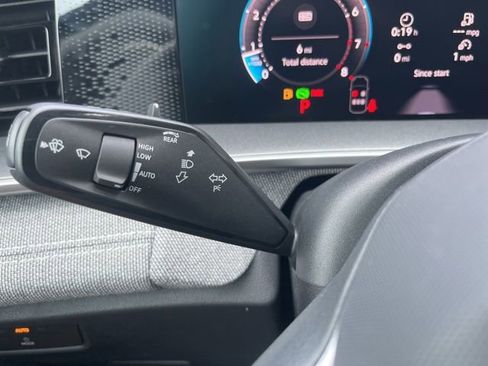 New 2026 Volkswagen Tiguan S image 10