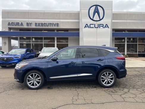 Used 2023 Acura RDX w/ Technology Package image 34