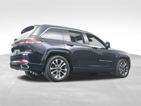 Used 2024 Jeep Grand Cherokee Overland w/ Luxury Tech Group IV image 68