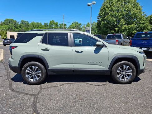 Used 2025 Chevrolet Equinox LT w/ Convenience Package II AWD/4WD image 10