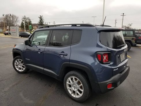 Used 2022 Jeep Renegade Latitude w/ Convenience Group image 5