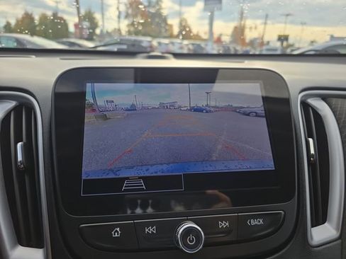 Used 2023 Chevrolet Malibu RS image 24