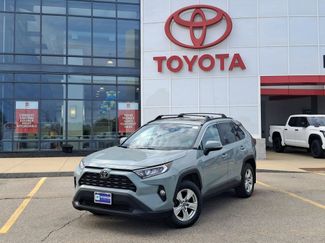 Used 2020 Toyota RAV4 XLE w/ Convenience Package AWD/4WD video 1