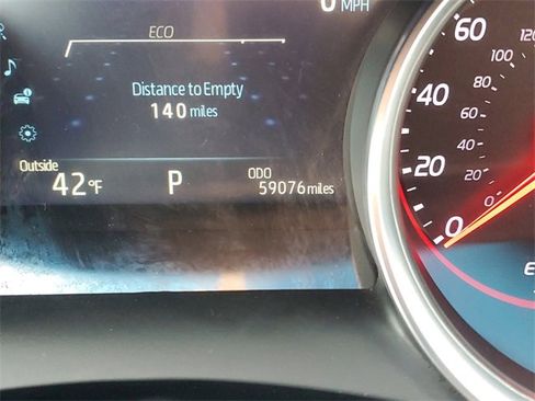 Used 2018 Toyota Camry XSE image 18