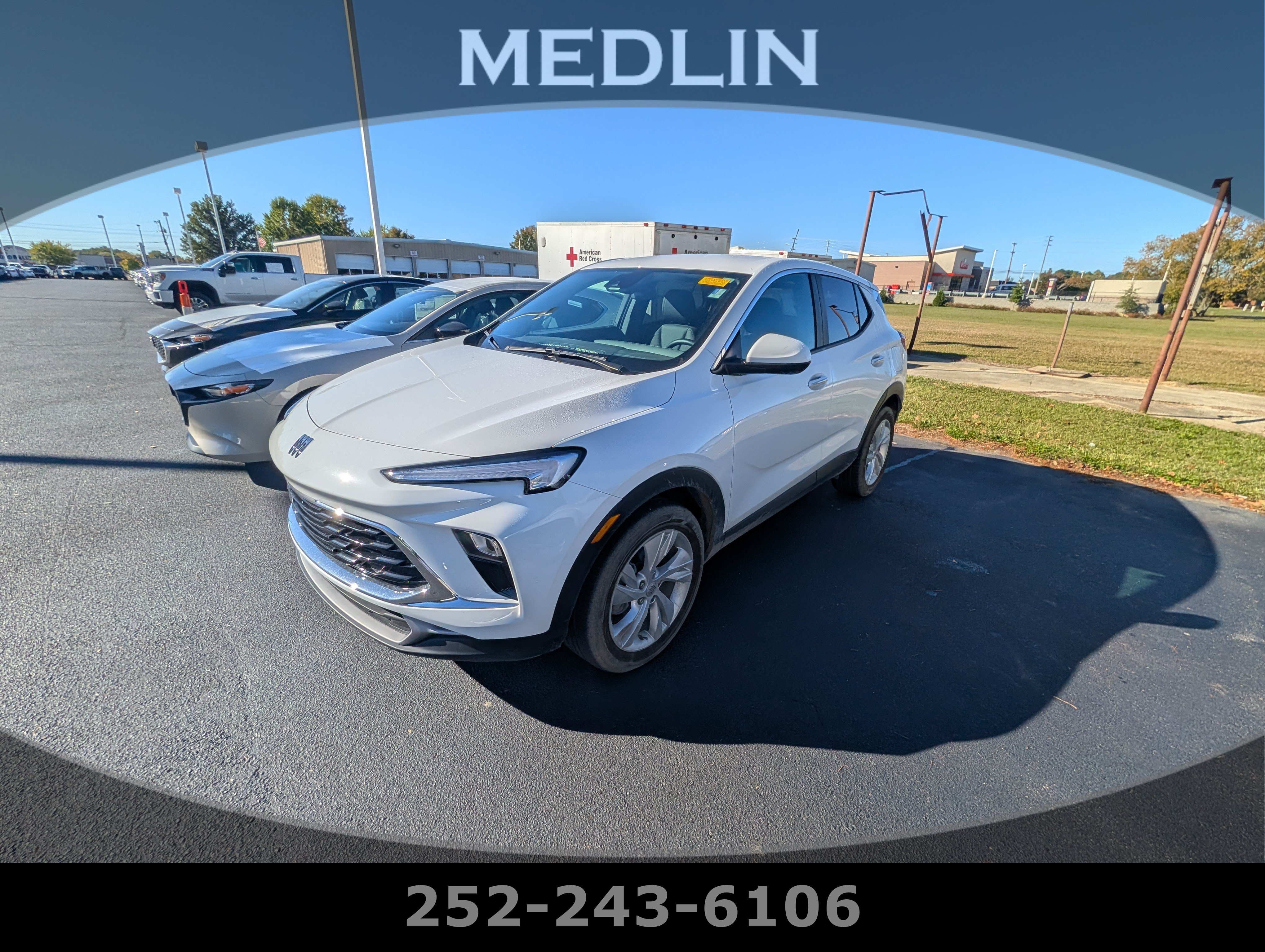 Used 2025 Buick Encore GX Preferred w/ Comfort Package FWD image 1