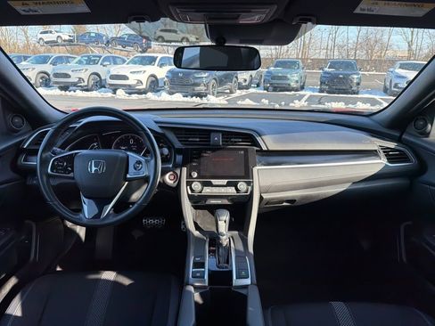 Used 2020 Honda Civic Sport image 11