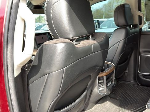 Used 2022 RAM 1500 Laramie image 25