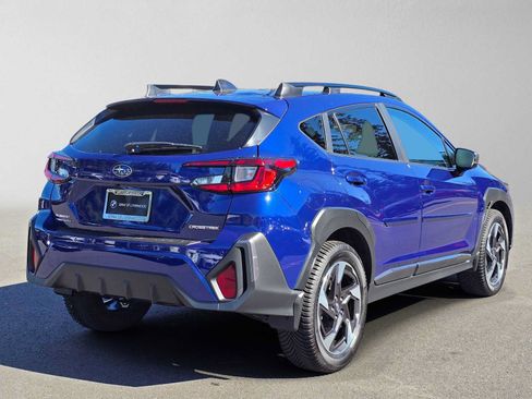 Used 2025 Subaru Crosstrek 2.5i Limited w/ Crosstrek Mirror Package AWD/4WD image 3