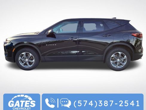 Used 2025 Chevrolet Blazer LT AWD/4WD image 6