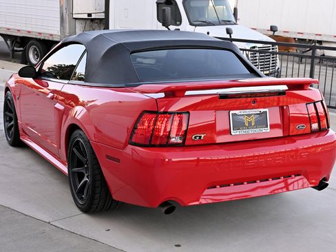 Used 2002 Ford Mustang GT Premium image 7
