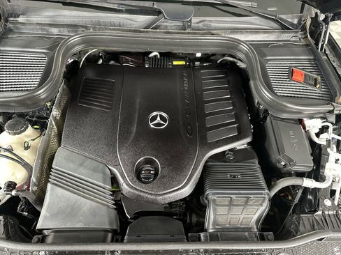 Used 2024 Mercedes-Benz GLS 450 GLS 450 image 32