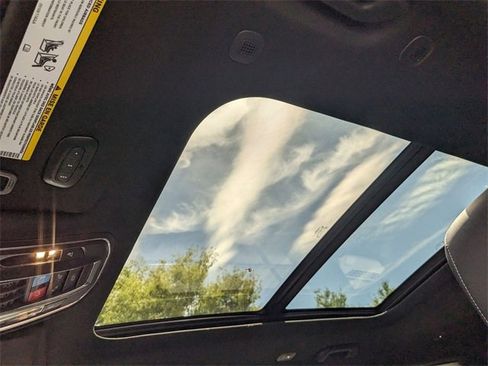 New 2025 Jeep Grand Cherokee L Limited image 9