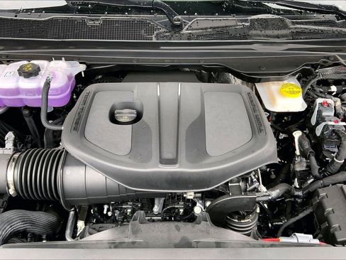New 2026 RAM 1500 Classic Warlock AWD/4WD image 10