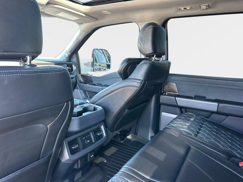 Used 2023 Ford F450 Lariat w/ Lariat Ultimate Package image 17