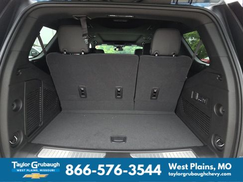 New 2026 Chevrolet Tahoe Premier w/ Sun And Tow Package AWD/4WD image 34