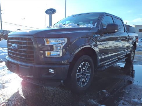 Used 2016 Ford F150 XLT w/ Equipment Group 302A Luxury image 5