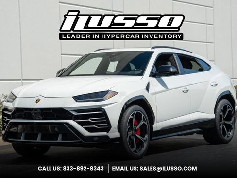 Used 2021 Lamborghini Urus image 1