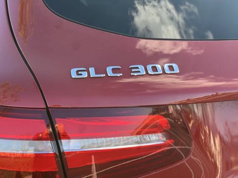 Used 2017 Mercedes-Benz GLC 300 w/ Premium 2 Package image 39