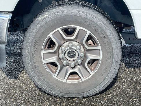Used 2025 Ford F350 Lariat w/ Camper Package AWD/4WD image 12