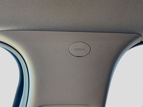 Used 2020 Hyundai Santa Fe SE w/ Cargo Package image 28