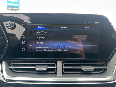 New 2026 Chevrolet Trax RS w/ Sunroof Package image 34