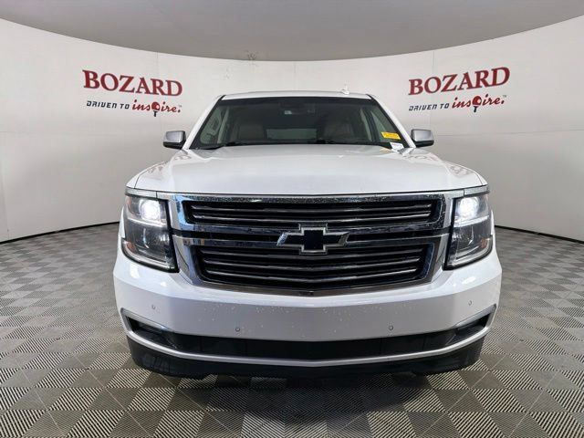 Used 2018 Chevrolet Suburban Premier AWD/4WD image 3