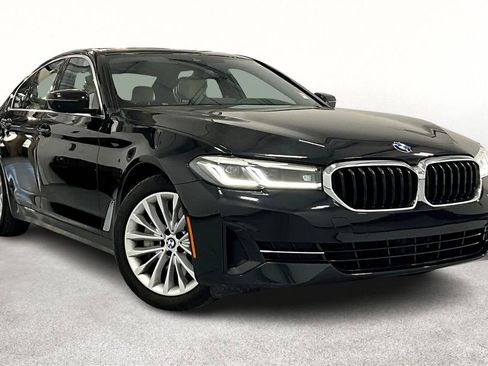 Used 2023 BMW 530i w/ Premium Package image 1