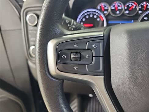 Certified 2022 Chevrolet Silverado 2500 Custom w/ Custom Value Package image 21