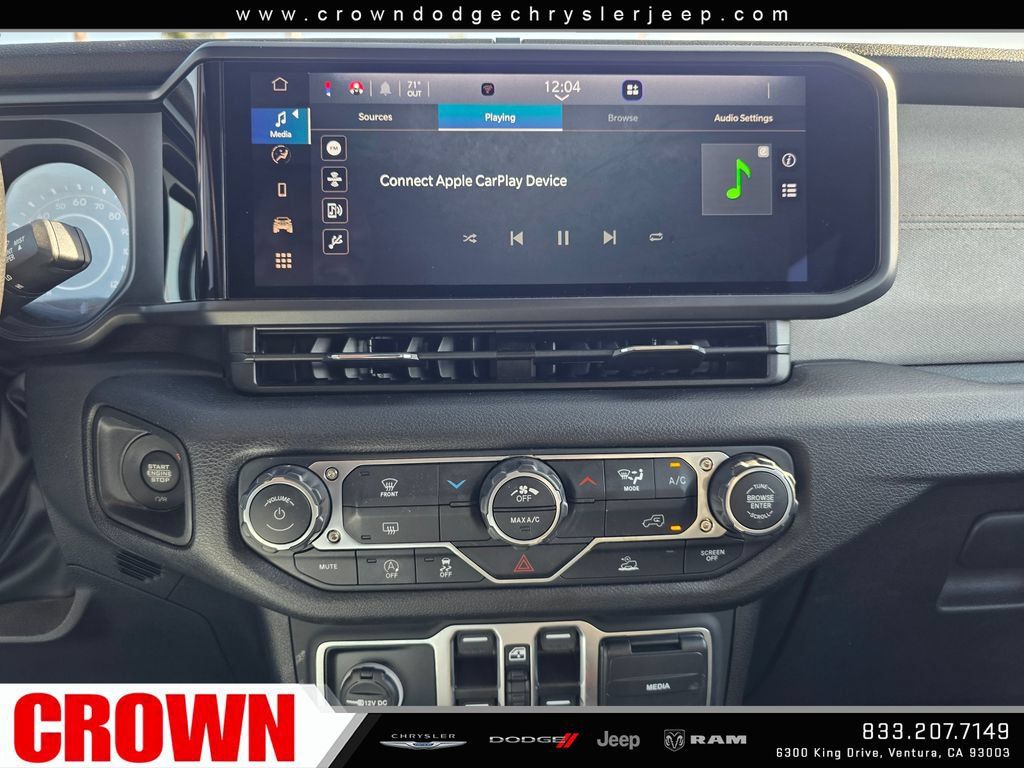 Used 2025 Jeep Gladiator Mojave AWD/4WD image 23