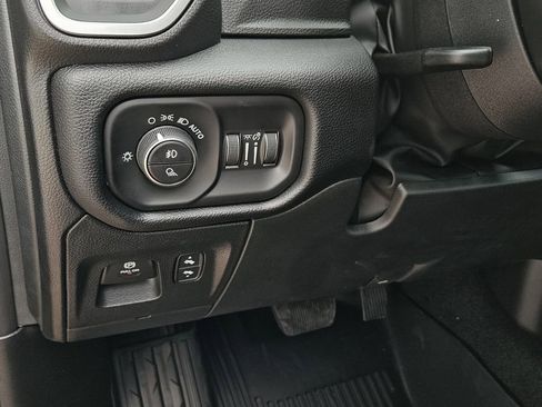 New 2026 RAM 1500 Lone Star AWD/4WD image 15