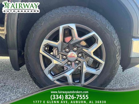 Used 2023 GMC Sierra 1500 SLT image 31