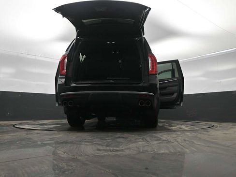 Used 2024 GMC Yukon XL Denali image 47