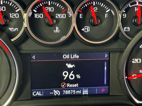 Used 2021 Chevrolet Silverado 1500 LT Trail Boss image 31