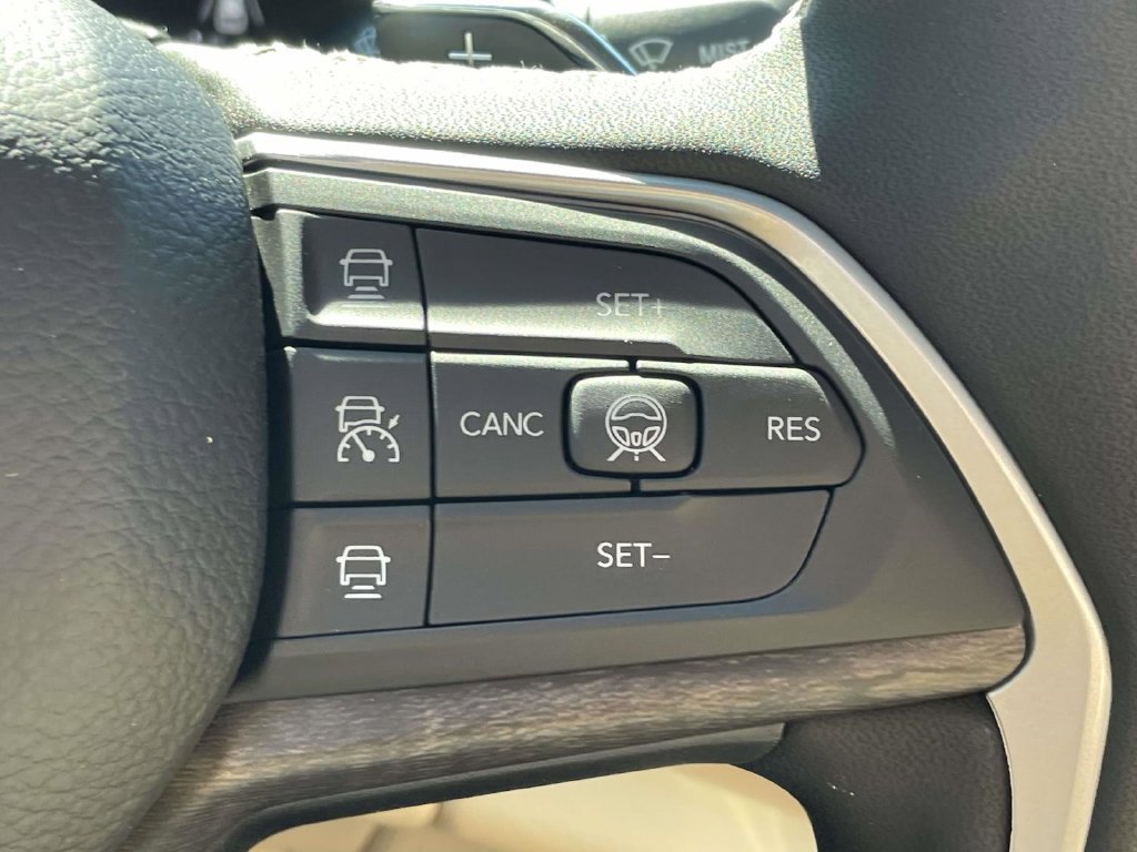 New 2027 Jeep Grand Cherokee Limited AWD/4WD image 32