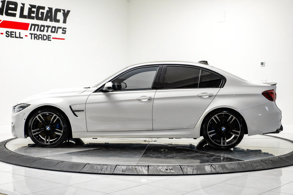 Used 2018 BMW M3 RWD image 12