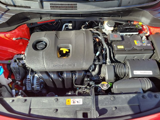 Used 2025 Kia Soul LX FWD image 32