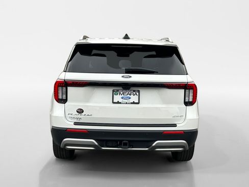 Used 2025 Ford Explorer Platinum image 4