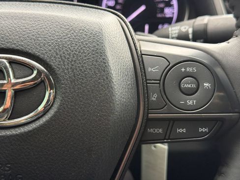 Used 2024 Toyota Camry SE FWD image 29