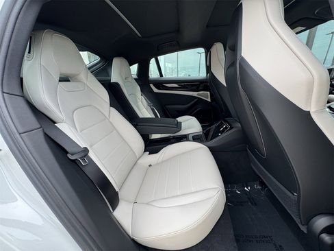 New 2025 Porsche Panamera 4 image 26
