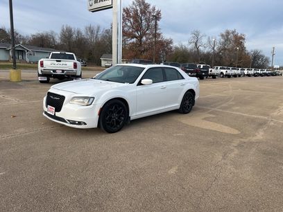Used 2019 Chrysler 300 S