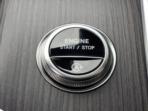 New 2026 Mercedes-Benz GLC 300 4MATIC image 24