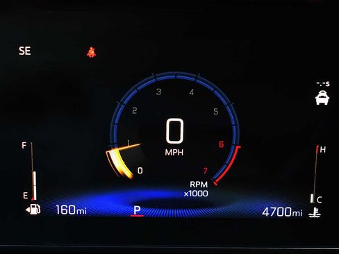 Used 2025 Chevrolet Trax RS w/ Sunroof Package image 15