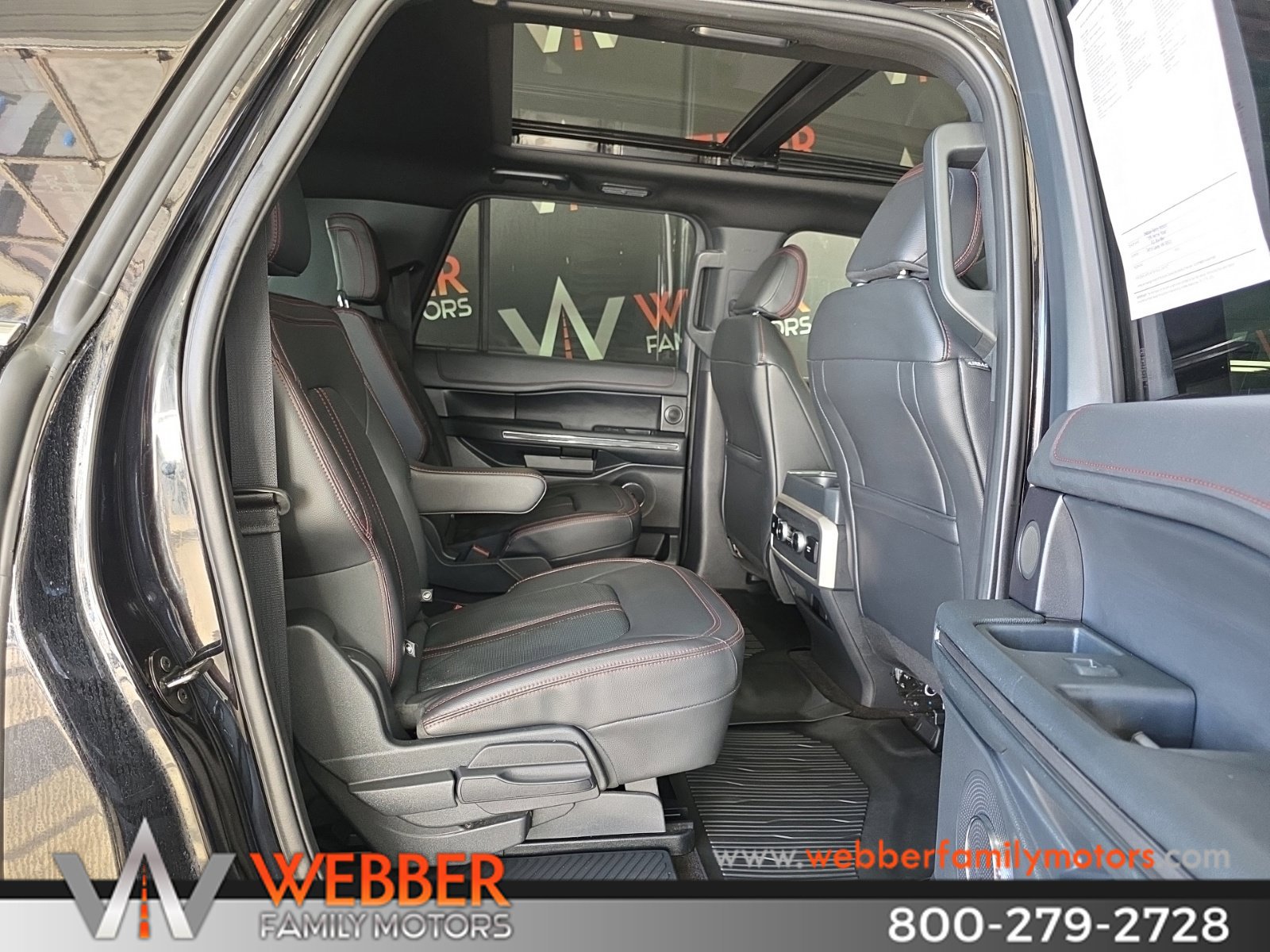 Used 2023 Ford Expedition Max Limited AWD/4WD image 7