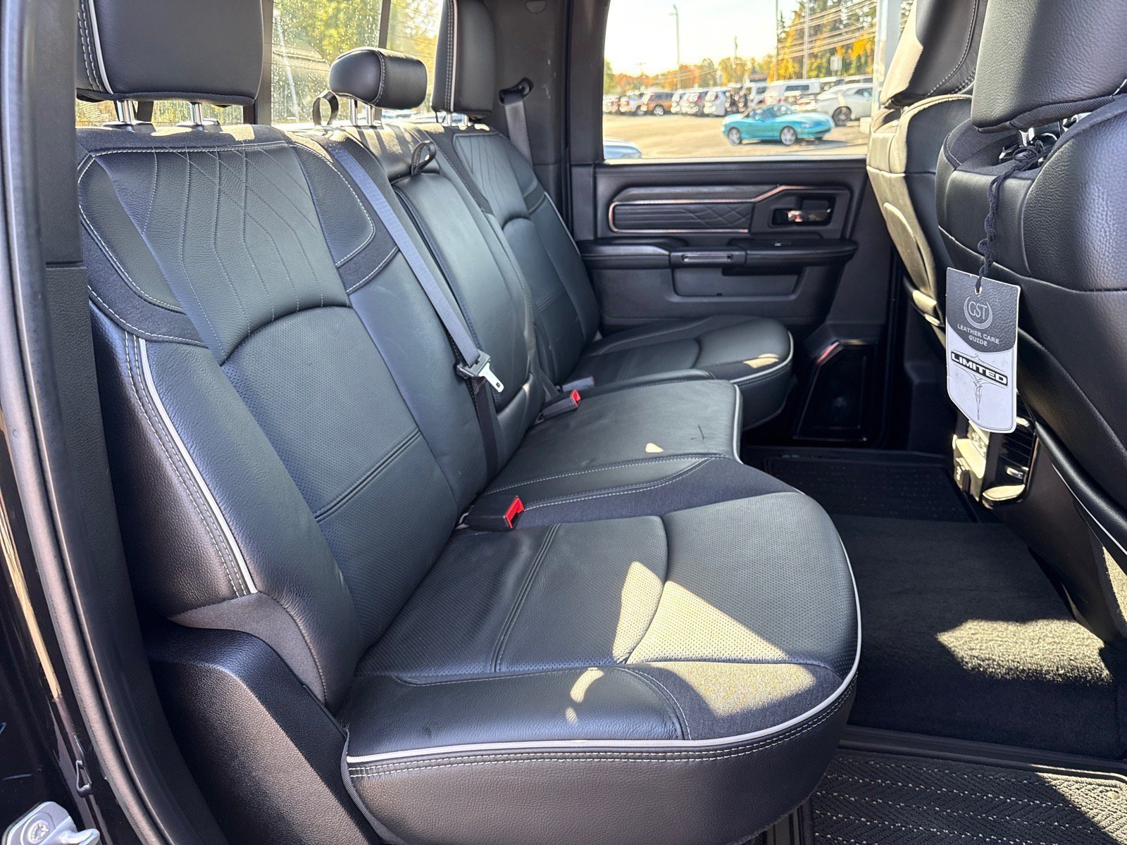 Used 2026 RAM 3500 Limited AWD/4WD image 26