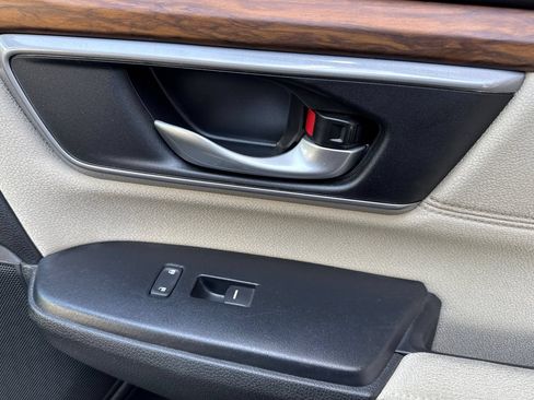 Used 2017 Honda CR-V EX image 21