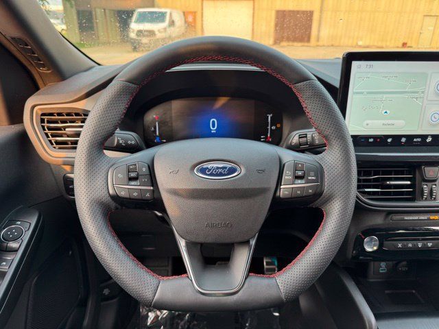 Certified 2023 Ford Escape ST-Line w/ Tech Pack #1 AWD/4WD image 28