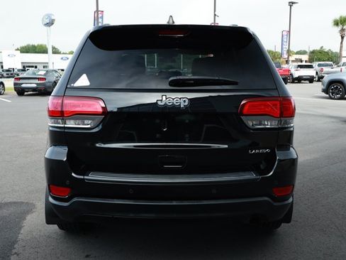 Used 2020 Jeep Grand Cherokee Laredo RWD image 7